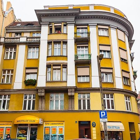 Retro Hostel Poznan Ngoại thất bức ảnh