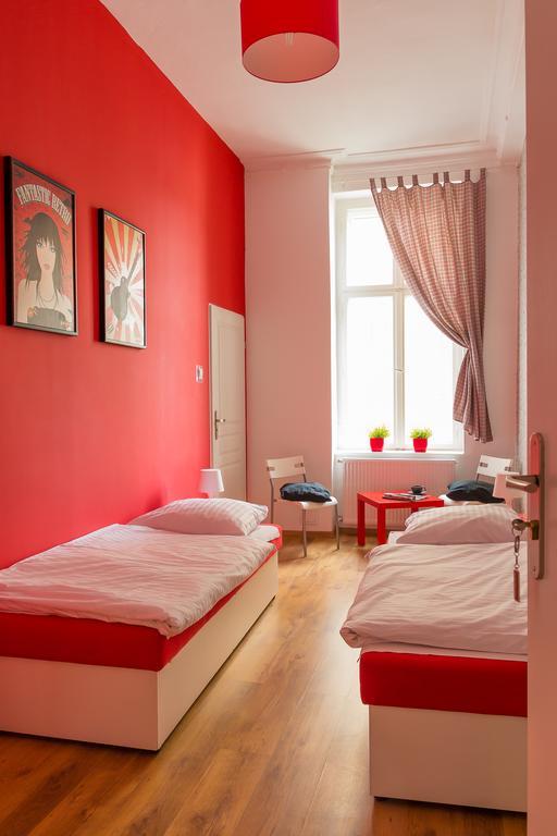Retro Hostel Poznan Phòng bức ảnh