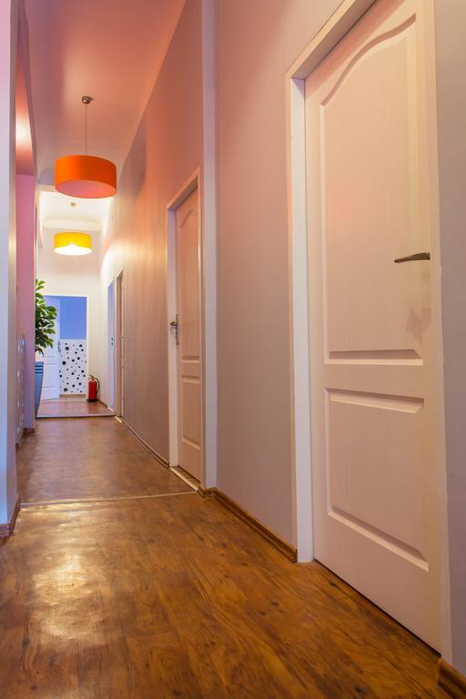 Retro Hostel Poznan Ngoại thất bức ảnh