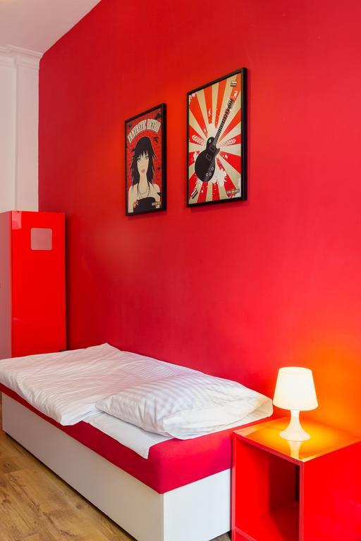 Retro Hostel Poznan Phòng bức ảnh