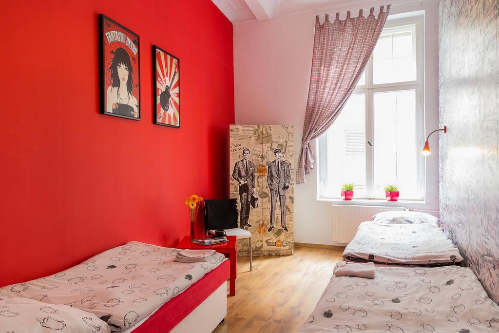 Retro Hostel Poznan Phòng bức ảnh